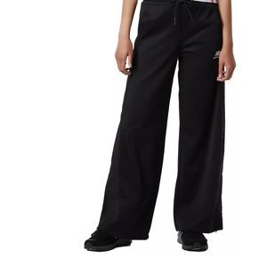 NEW BALANCE FLARE LEGGED BLACK WORKOUT/LOUNGE PANTS W/ POCKETS SZ LG NWOT